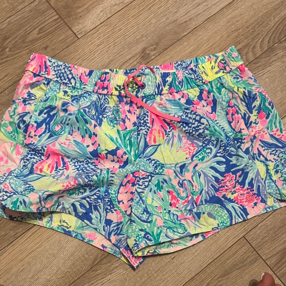 Lilly Pulitzer Pants - Lilly Pulitzer Multicolor Athletic Shorts